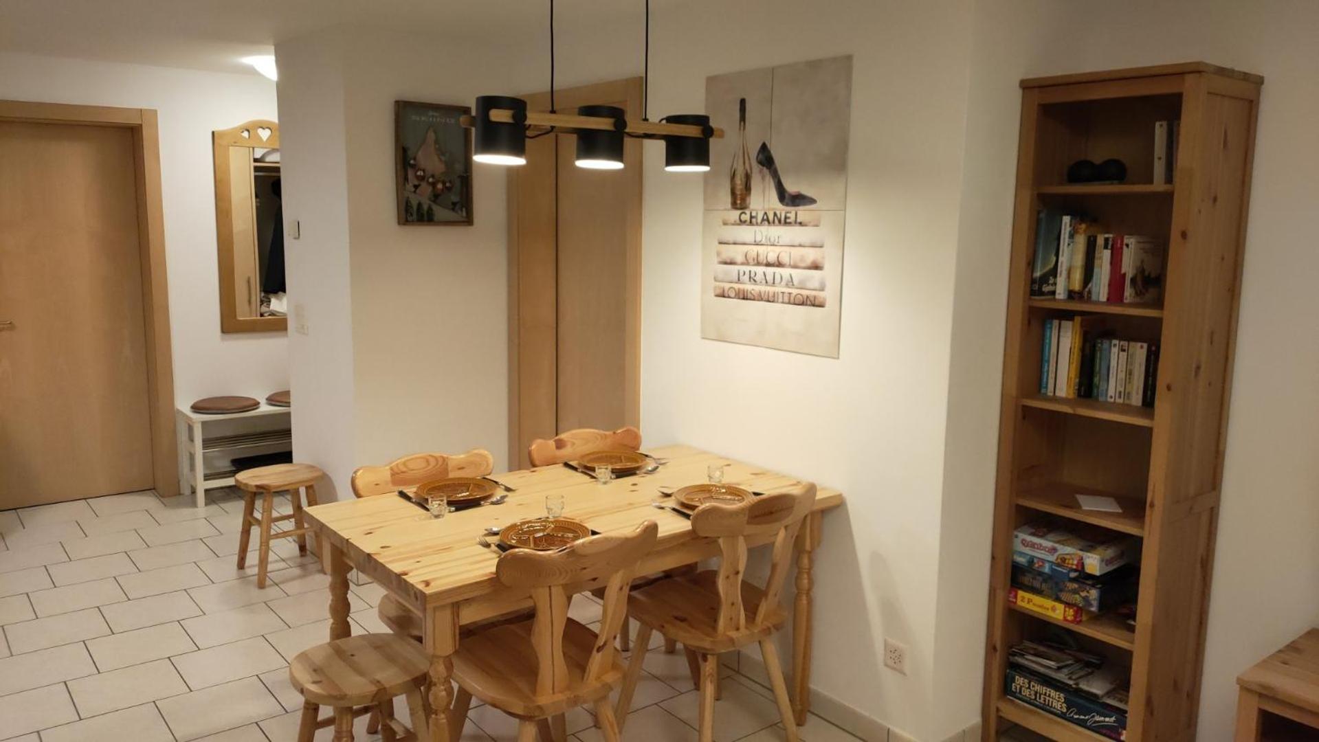 Apartamento Au Pied De La Telecabine, Saastalcards *
